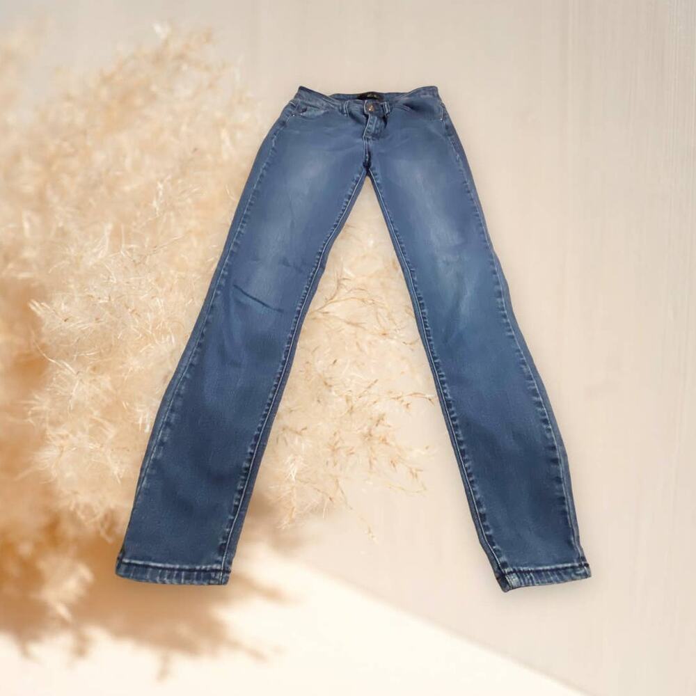 KanCan Medium Wash Skinny Blue Jeans Cotton Stretch Size 5